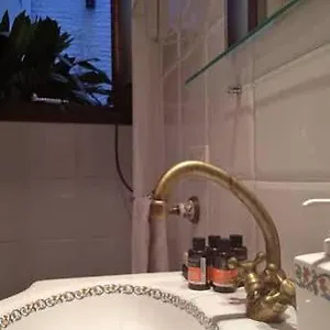 https://apartamentos-el-almez.es-andalucia.com
